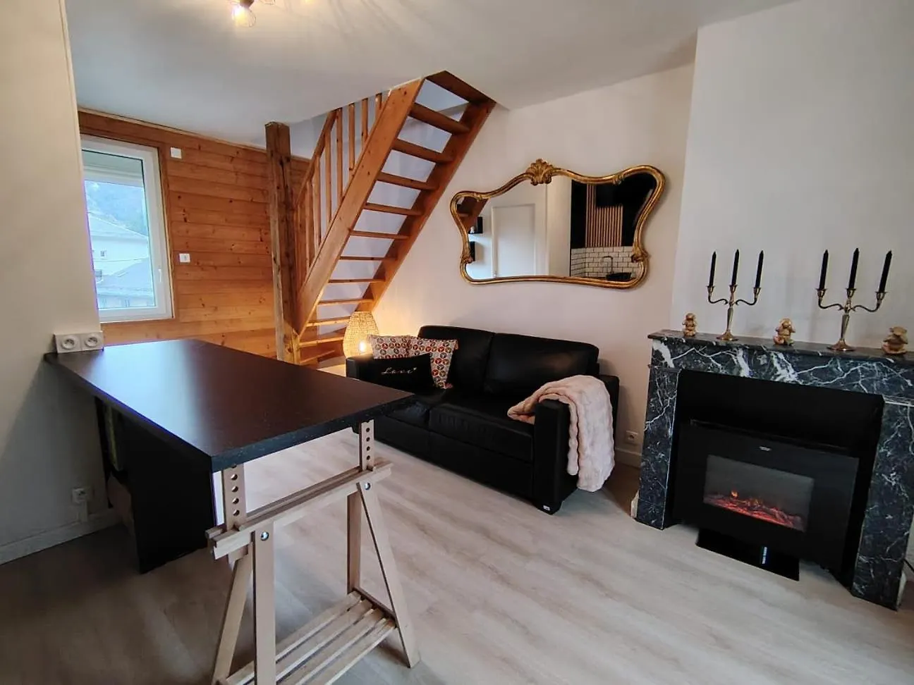 Апартаменты Le Refuge Chic Bagneres-de-Luchon Франция