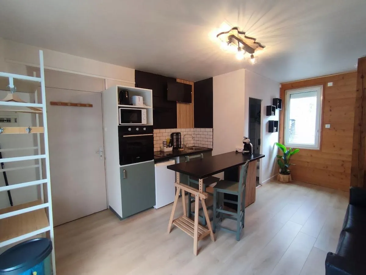 Апартаменты Le Refuge Chic Bagneres-de-Luchon 0*,  Франция