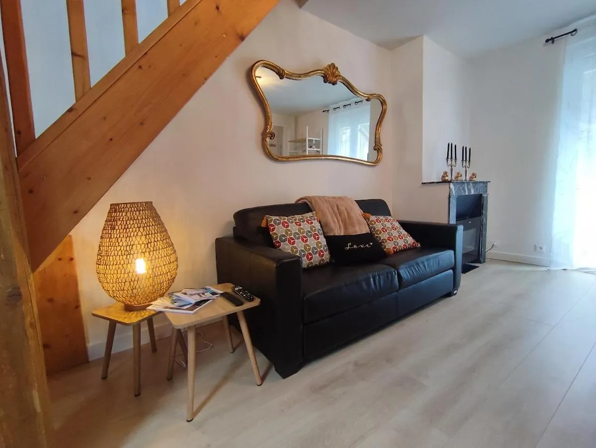 Апартаменты Le Refuge Chic Bagneres-de-Luchon Франция